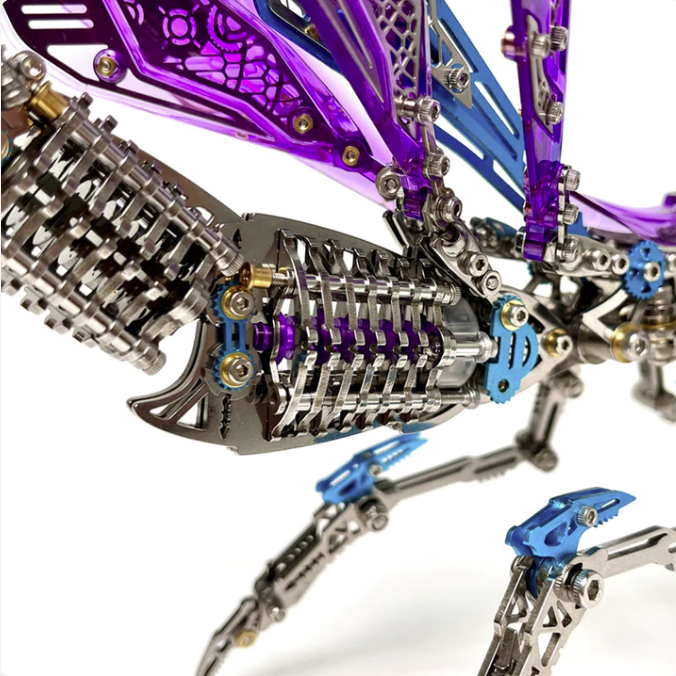 Billede af 3D Giant Praying Mantis Blue/Purple/Silver