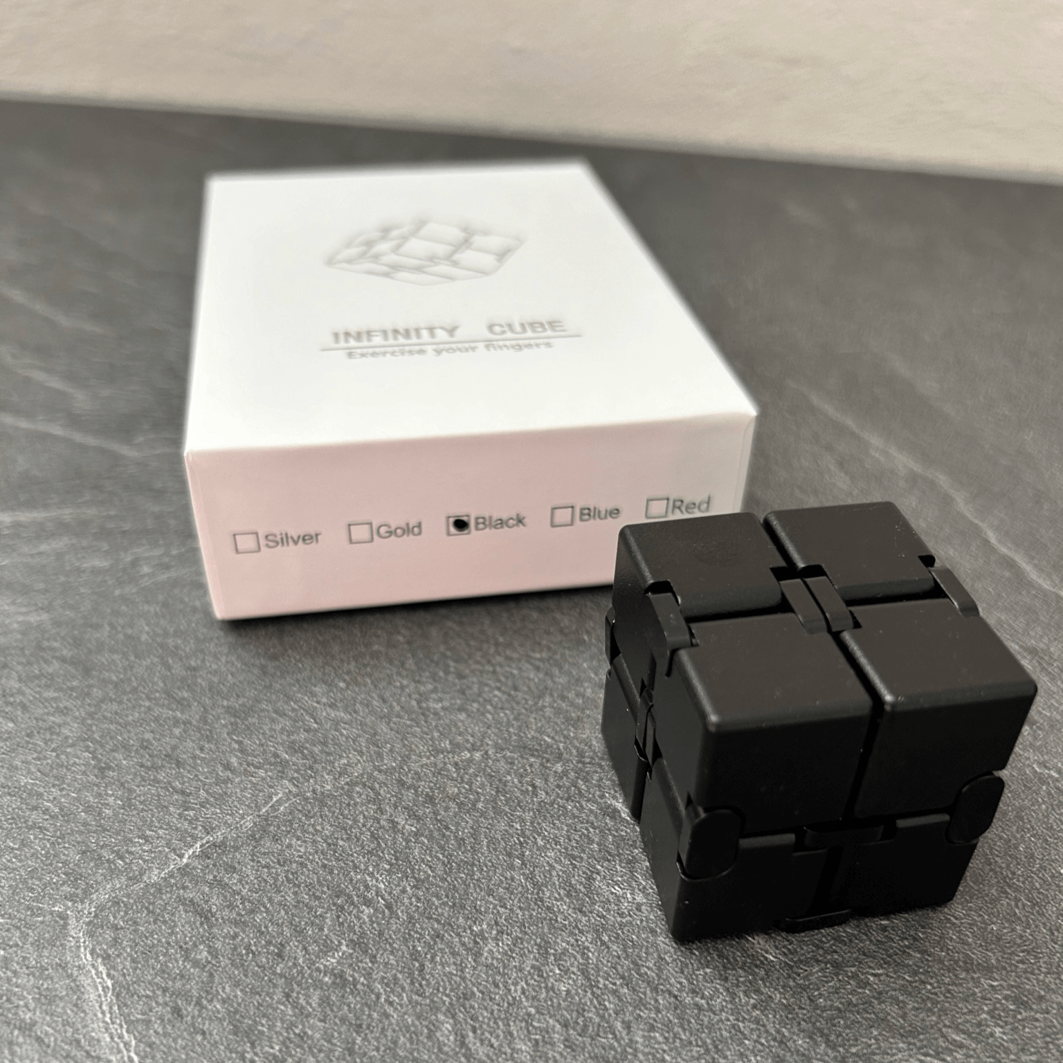 Billede af Infinity Cube Metal Black