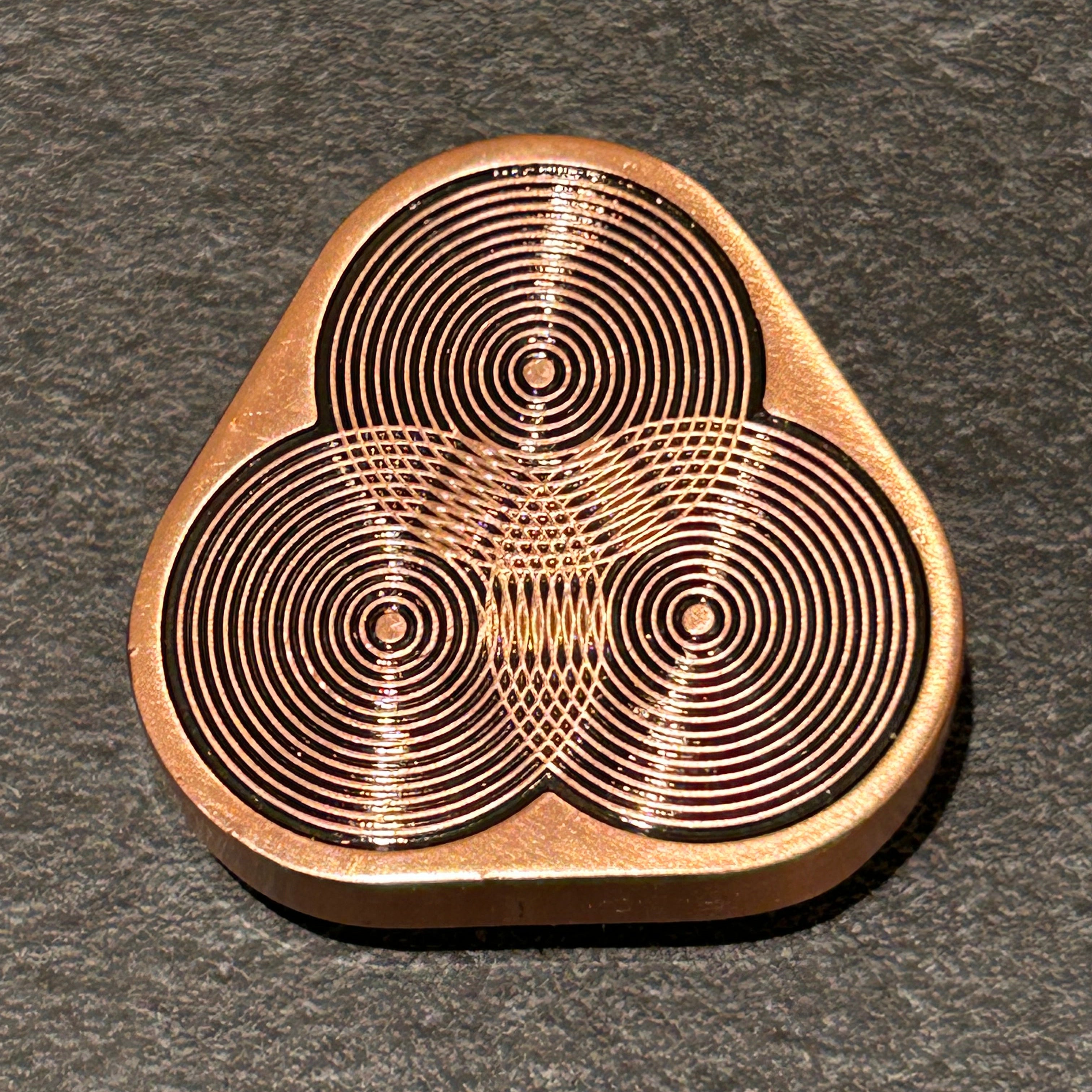 Billede af Cobber Metal Triangle Slider