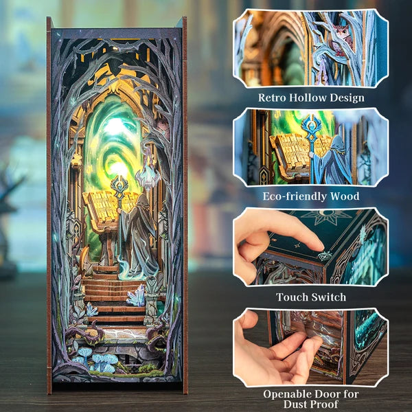 Miniatureportal med grøn swirl-portal, trappe, troldmandsfigur og dekorativ ramme