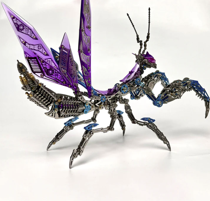 Billede af 3D Giant Praying Mantis Blue/Purple/Silver