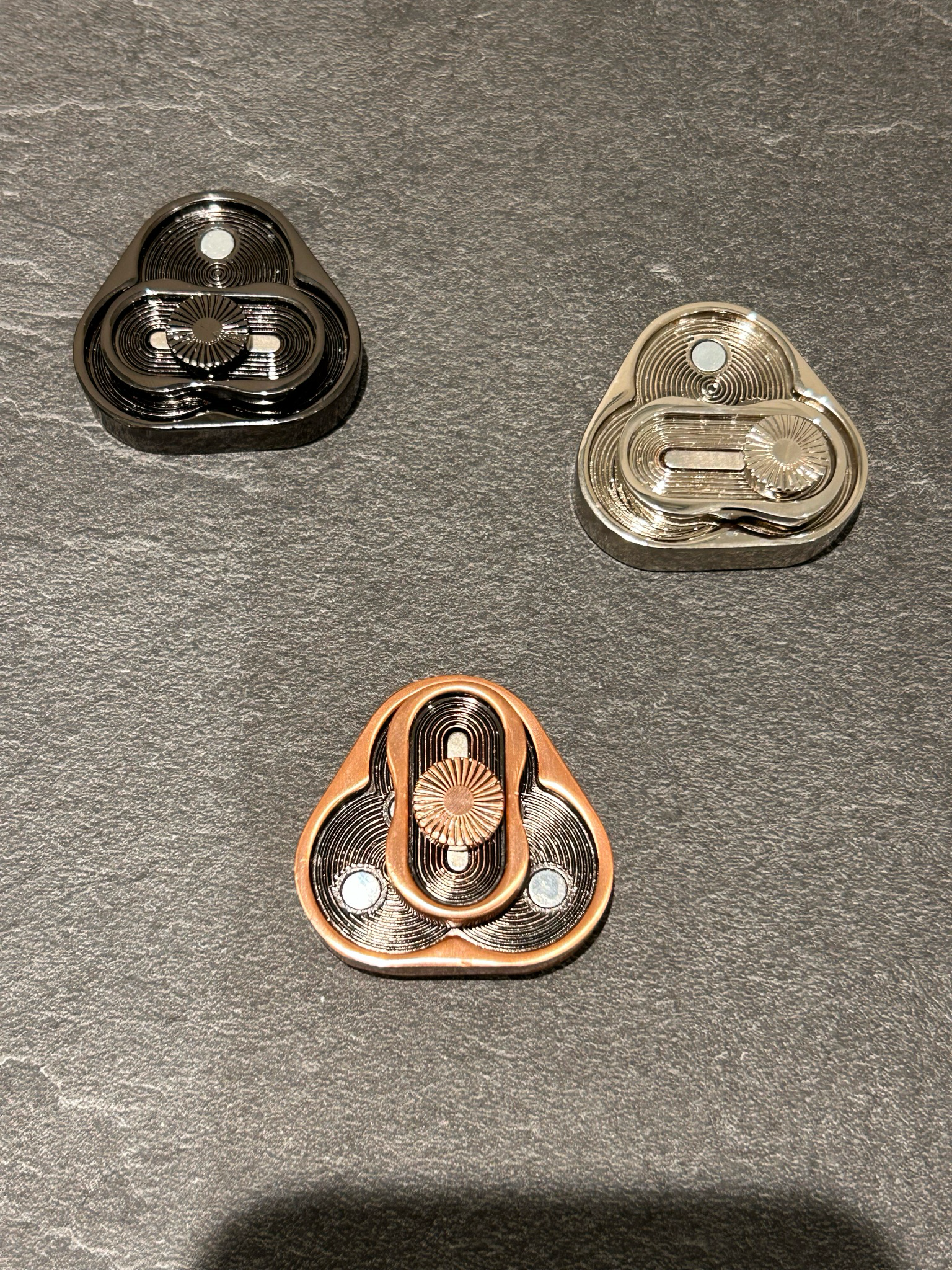 Billede af Cobber Metal Triangle Slider